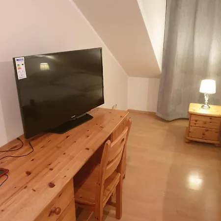 Schützenhaus Bella Calabria Pensión *