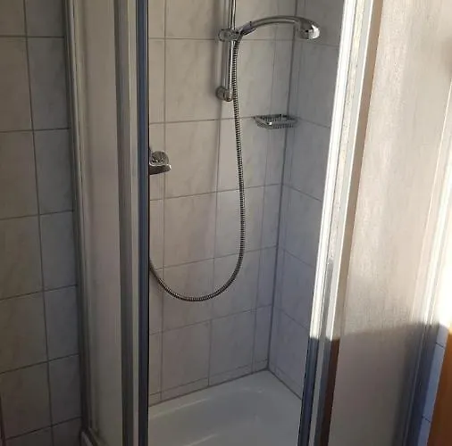 Πανσιόν Schutzenhaus Bella Calabria *