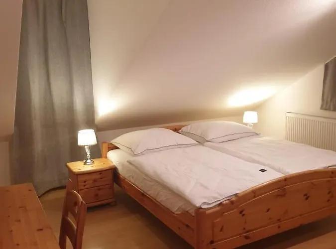 Schutzenhaus Bella Calabria Πανσιόν