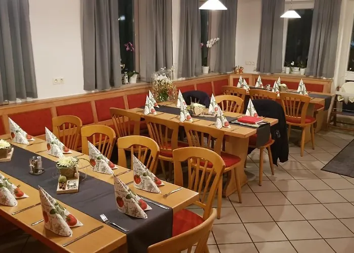 Πανσιόν Schutzenhaus Bella Calabria *